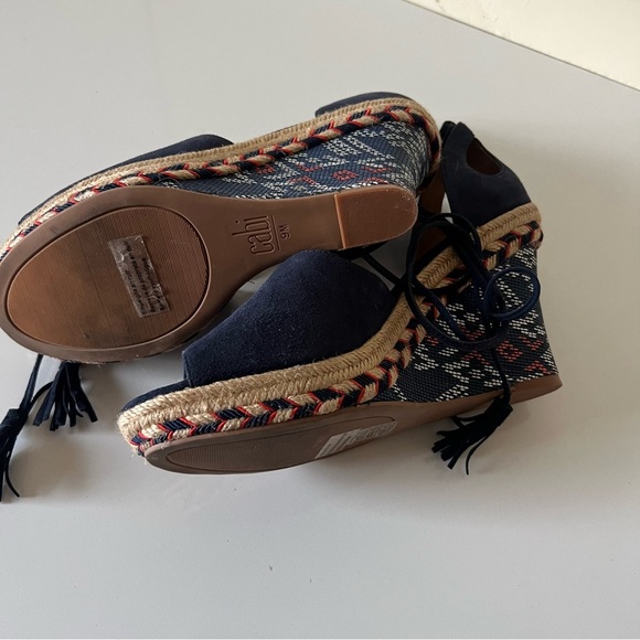 Cabi Shoes Isla Blue Suede Sandals Red Southwest Aztec Espadrille Wedge SZ 9 - Picture 8 of 9